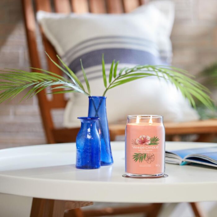 Yankee Candle Tropical Breeze - Signature Large Jar